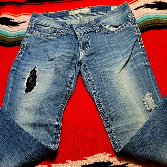 BKE Denim - Bke sabrina jeans. Size 28 crops. Inseam 25